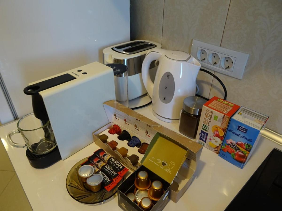 Carla'S Apart Palas-Hala Centrala 1 Bedroom, Airport Shuttle Iasi Eksteriør bilde