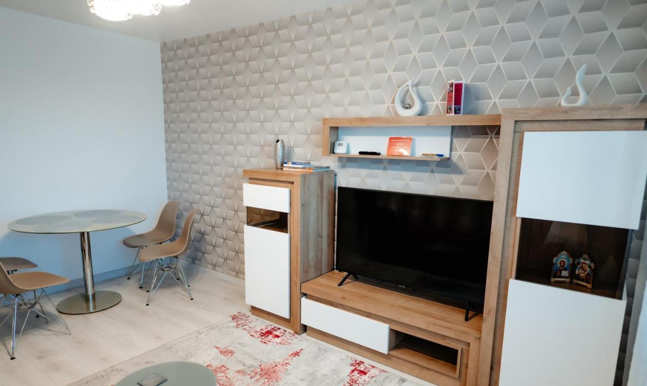 Carla'S Apart Palas-Hala Centrala 1 Bedroom, Airport Shuttle Iasi Eksteriør bilde