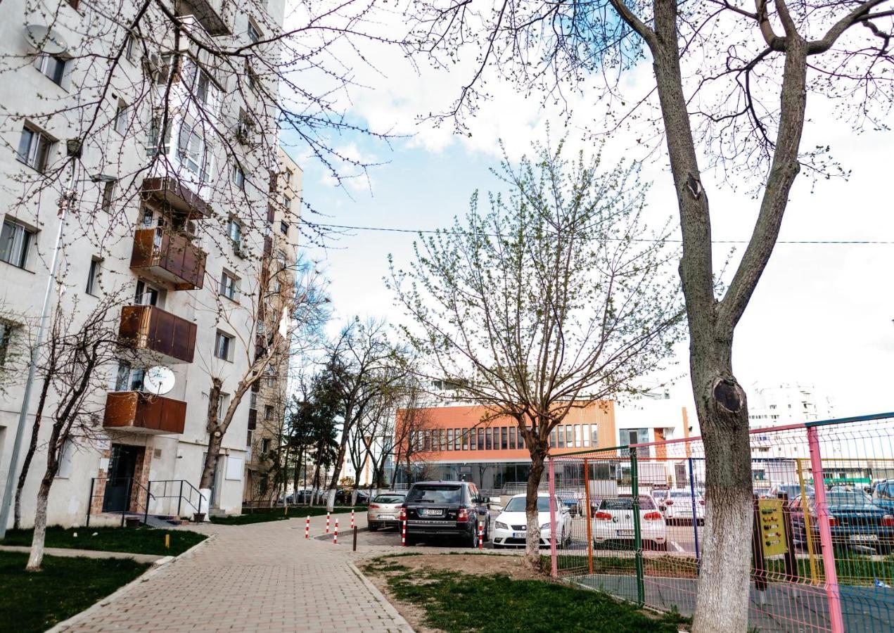 Carla'S Apart Palas-Hala Centrala 1 Bedroom, Airport Shuttle Iasi Eksteriør bilde